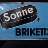 Emailleschild Sonne Briketts ArtNr.2785