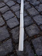 Weißes Fliesenband, ca. L 76 cm