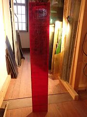 rote-strukturglasscheibe-mit-schlieren-artnr.3947