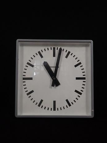 Industrieuhr ArtNr.3588