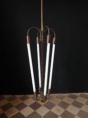 Art Deco Kinoleuchte aus Messing, Kronleuchter, ca. B 35 cm x H 167 cm