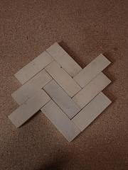 Schmale weiße Boden- oder Wandfliesen von "AVA", ca. B 3,5 x L 10 cm