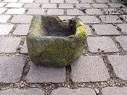kleiner Naturstein Steintrog, Steintrog zum bepflanzen, ca. B 31 cm x H 32 cm
