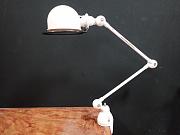 Jielde Tischklemmleuchte mit zwei Armen 40 + 40 cm, ca. Ø 20 cm