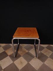 Beistelltisch, Hocker mit Stahlrohrgestell, ca. B 42 x H 43 cm