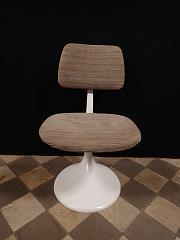 Space Age Kunststoffstuhl mit Samtbezug, ca. B 43,5 cm x H 78,5 cm