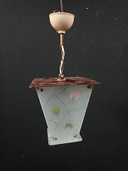 Hängeleuchte in Laternenform mit Ätzglas, ca. B 21,5 x T 21,5 x H 42 cm