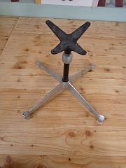 Eames Untergestell höhenverstellbar, Stuhluntergestell