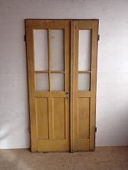 1,5 flügelige Wohnungseingangstür aus Eiche, DIN rechts, ca. B 97,5 x H 195 cm