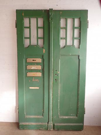 Zweiflügelige Haustür mit Briefkästen ArtNr.4745