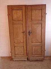 Zweiflüglige Haustür, ca. B 124 cm x H 189,2 cm DIN li