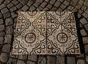 Zementfliesen mit Ornamentmuster, ca. 20 x 20 cm