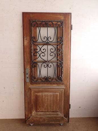 Haustür mit schmiedeeisernen Gitter ArtNr.4845