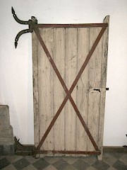 Gartentür mit geschwungenen Türbändern DIN links, ca. 168 x 87 cm