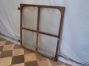 Historisches Eisenfenster mit Sprossen, ca. B 65 x H 73 cm