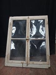 Fenster mit gewölbten Scheiben ca. 92 cm x 113 cm