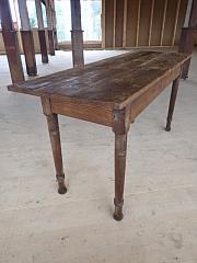 Klassischer Wirtshaustisch aus Nadelholz, abgelaugt und geölt, ca.170x59x80,5cm, VERKAUFT