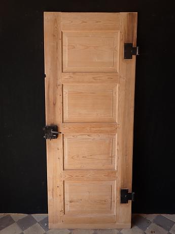 Zimmertür mit Kassettenfüllungen ArtNr.3374