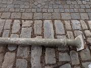 Schlichte & schlanke Gusssäule, ca. L 275 cm