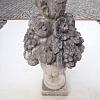 Steingussstatue mit Blumen - Obstkorb ArtNr.2281