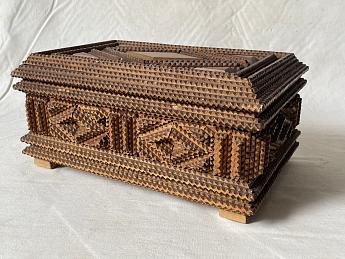 Tramp Art Holz Schatulle ArtNr.3630